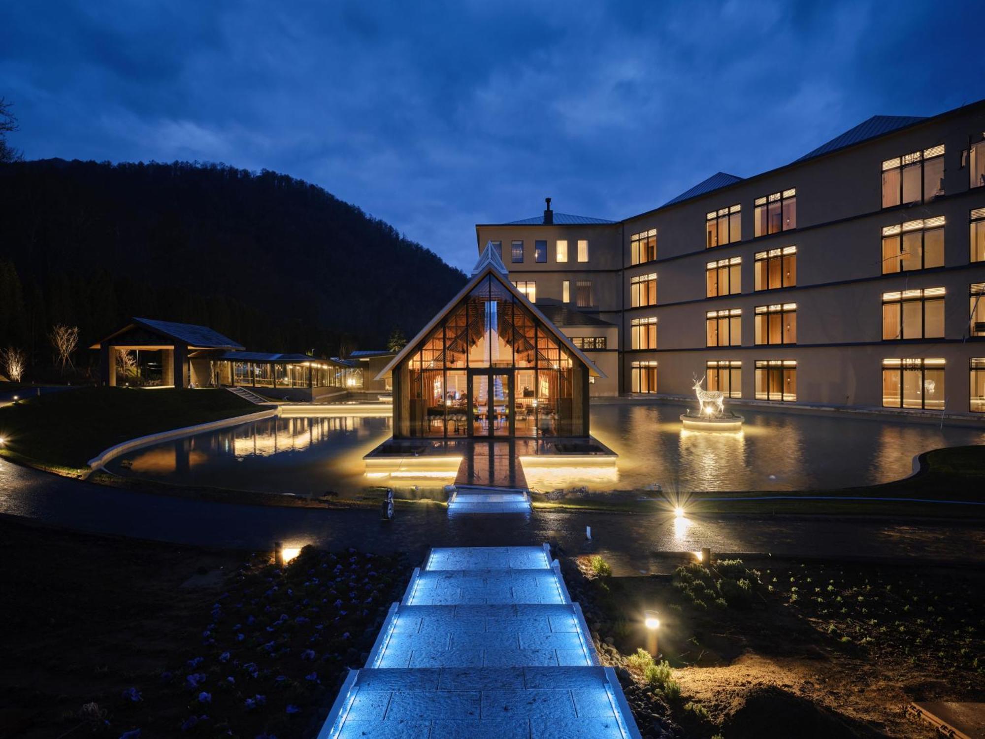 Lake Toya Tsuruga Resort Hikarinouta Toyako Luaran gambar